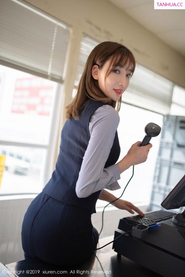 陆萱萱  [XIUREN]高清写真图 2019.10.24 陆萱萱第7张图片